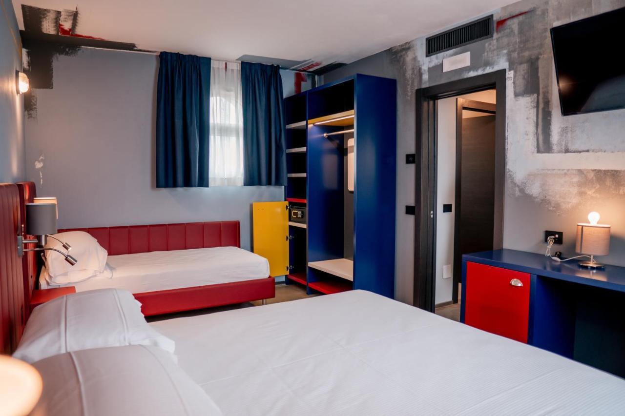 K Modern Hotel Peschiera del Garda Luaran gambar