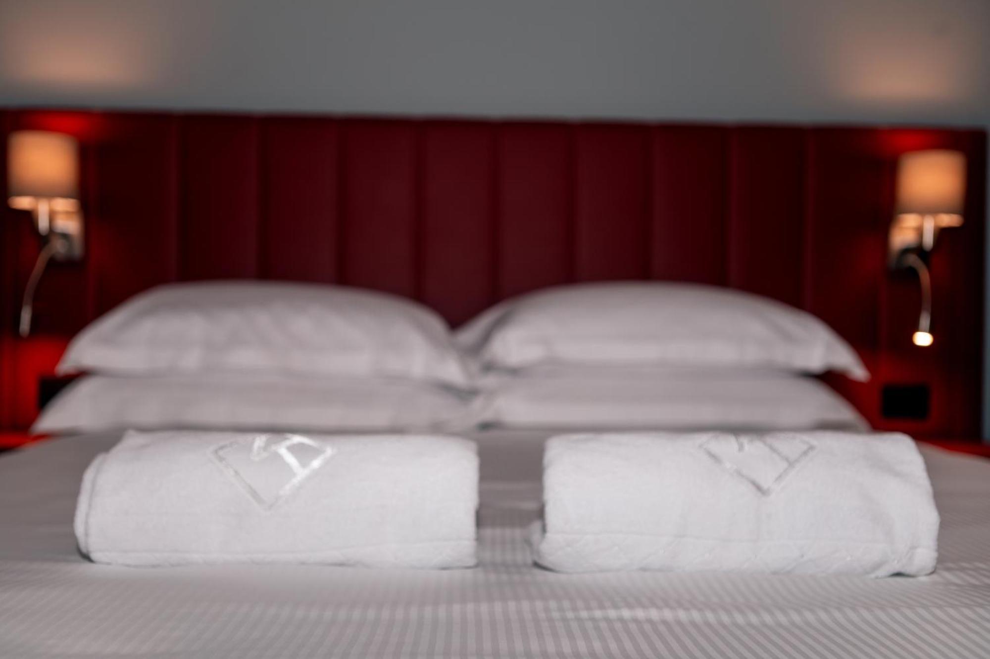 K Modern Hotel Peschiera del Garda Luaran gambar